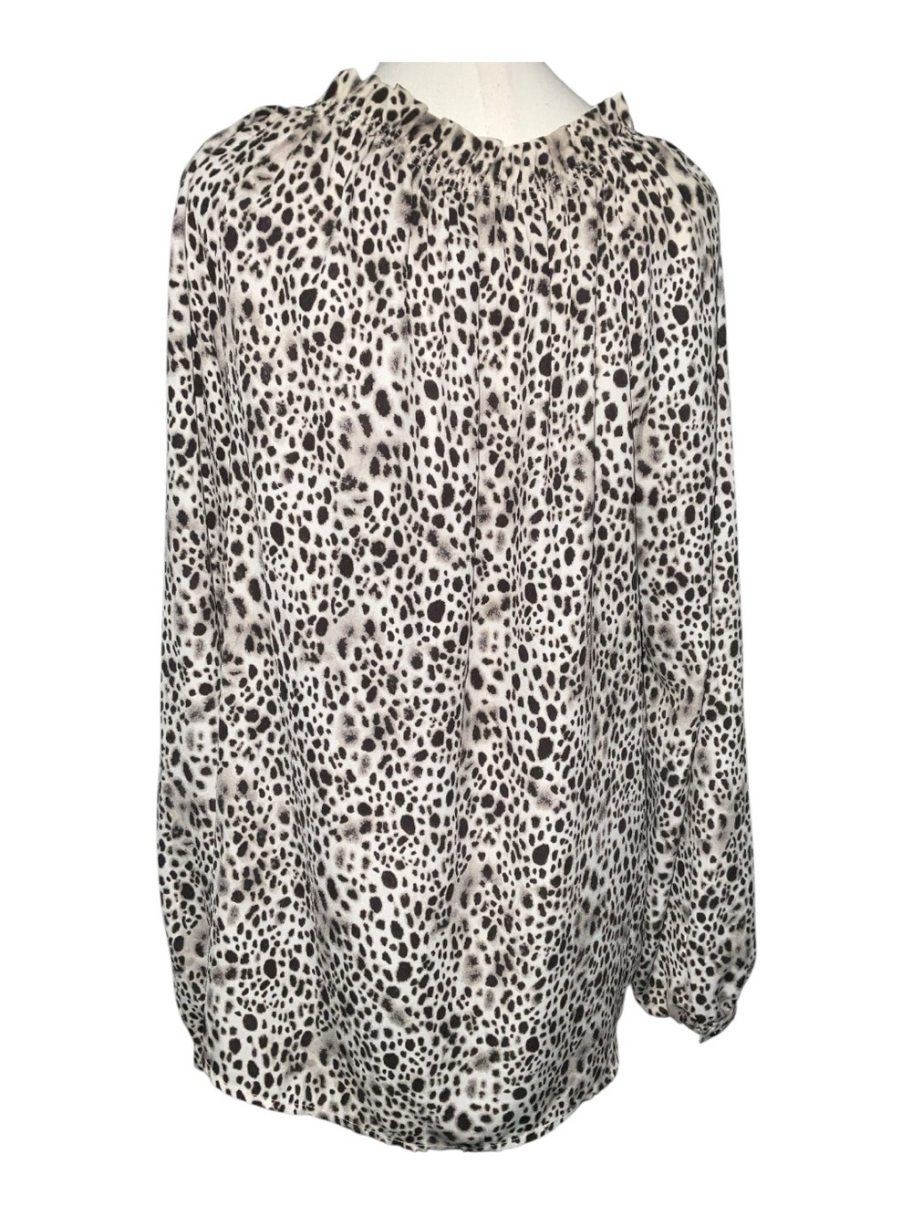 A New Day XL Animal Print Tie Neck Long Sleeve Blouse Lightweight Polyester A21 - Picture 4 of 6